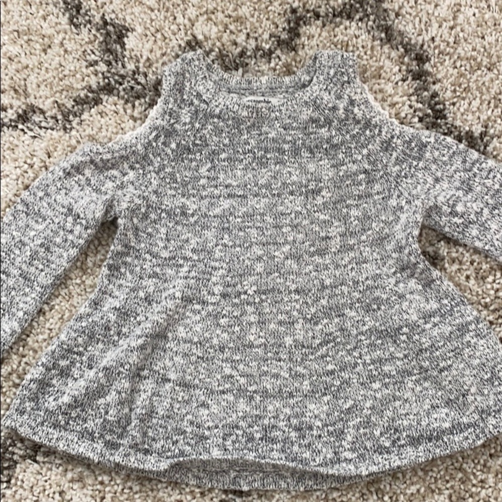 Abercrombie & Fitch sweater - Size 5-6